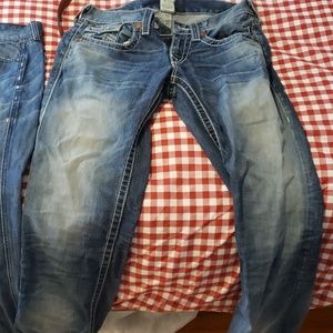 True Religion Blue Jean's 32x30 straight fit